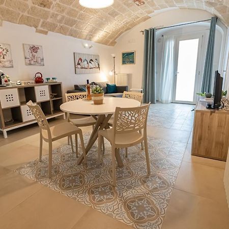 Dimora Di Donna Apartment โมโนโปลี ภายนอก รูปภาพ