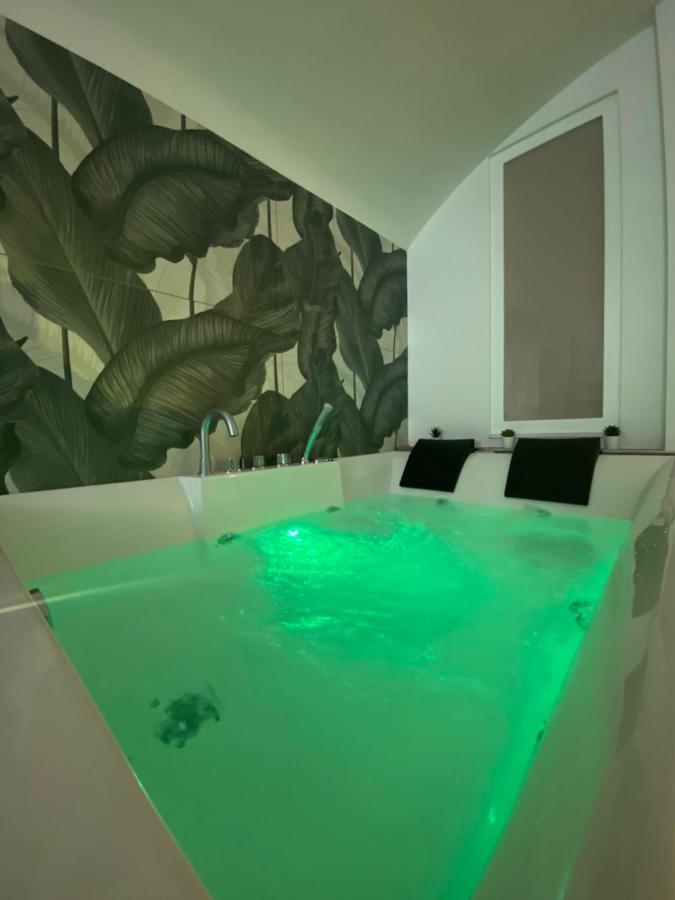 Dimora Di Donna Apartment โมโนโปลี ภายนอก รูปภาพ